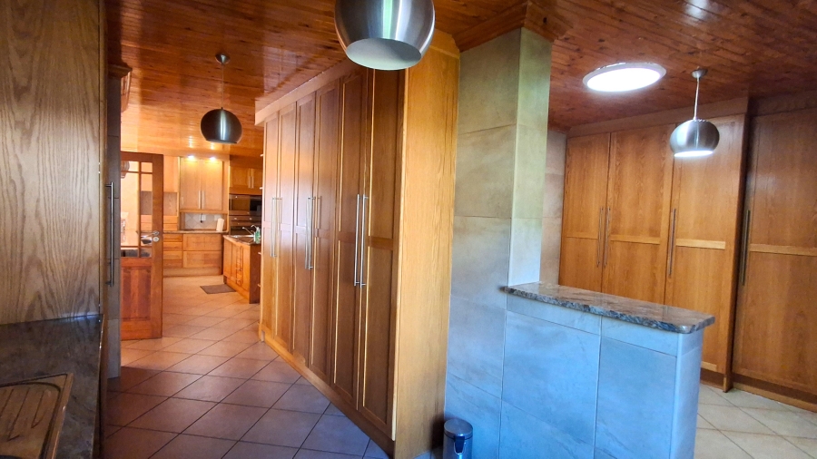 3 Bedroom Property for Sale in Protea Park North West